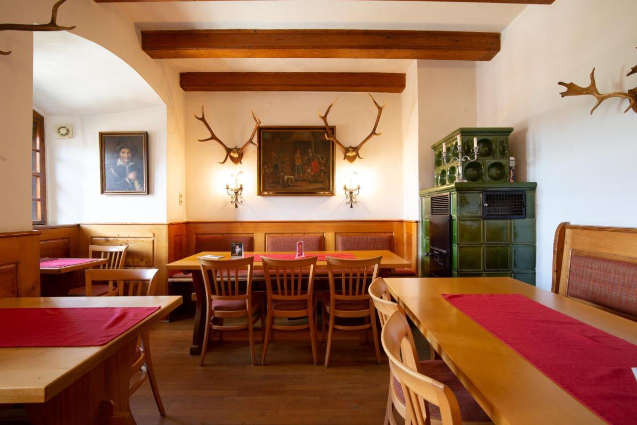 Schlosshotel Harburg Екстериор снимка