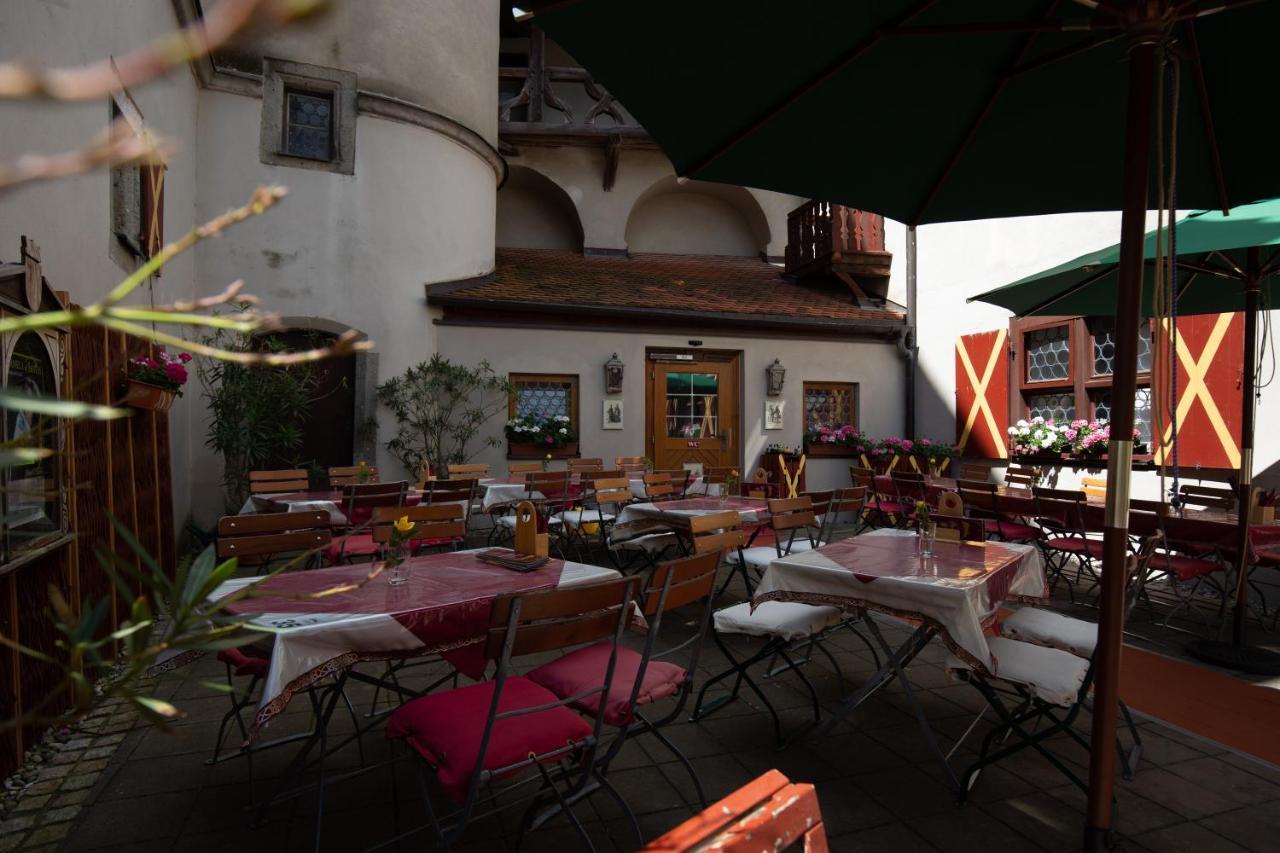 Schlosshotel Harburg Екстериор снимка